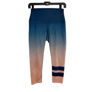 Alo Peachy Pink & Blue Ombre Cropped Capri Athletic Leggings Women's Size Small